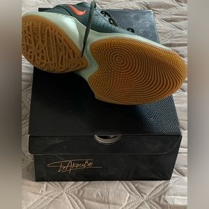 Never worn Greek Freak Nike Zoom Basketball shoes